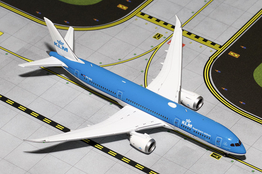 KLM Boeing 787-9 PH-BHA GeminiJets GJKLM1507 Scale 1:400