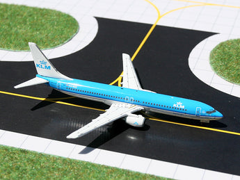 KLM Boeing 737-900 PH-BXO GeminiJets GJKLM817 Scale 1:400