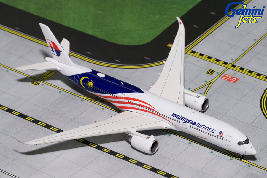 Malaysia Airlines Airbus A350-900 9M-MAC Negaraku GeminiJets GJMAS1721 Scale 1:400