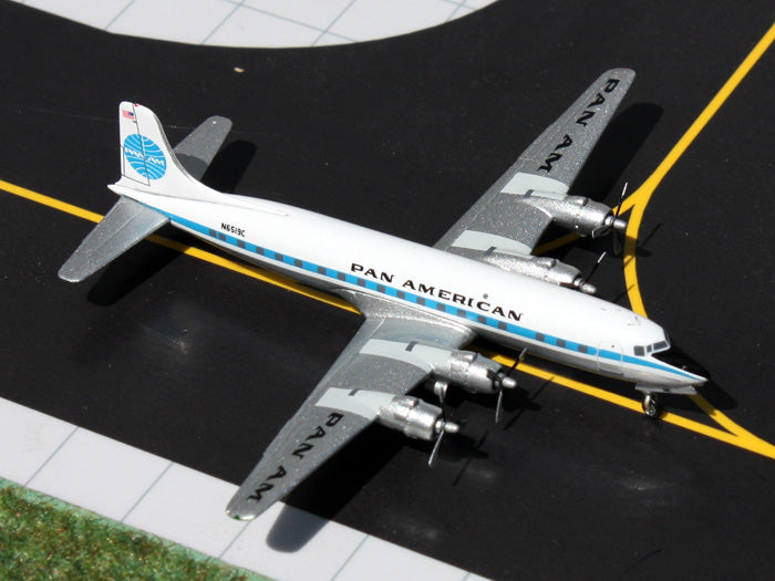 Pan Am DC-6 N6519 GeminiJets GJPAA1307 Scale 1:400