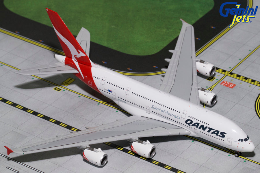 Qantas Airbus A380 VH-OQG GeminiJets GJQFA1693 Scale 1:400