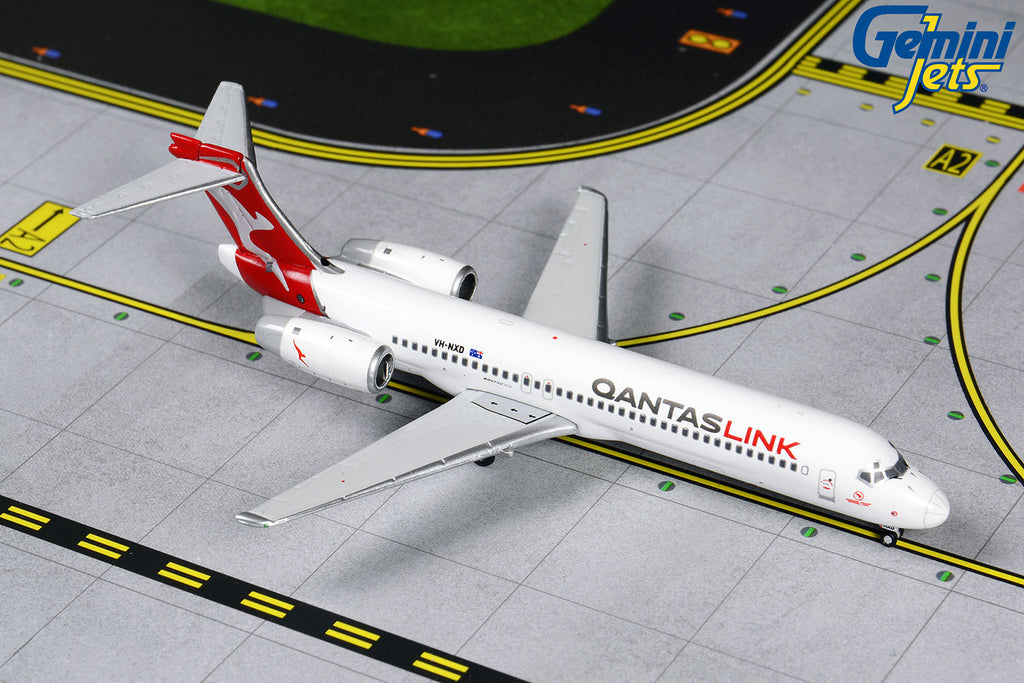 Qantas Link Boeing 717-200 VH-NXD GeminiJets GJQFA1877 Scale 1:400