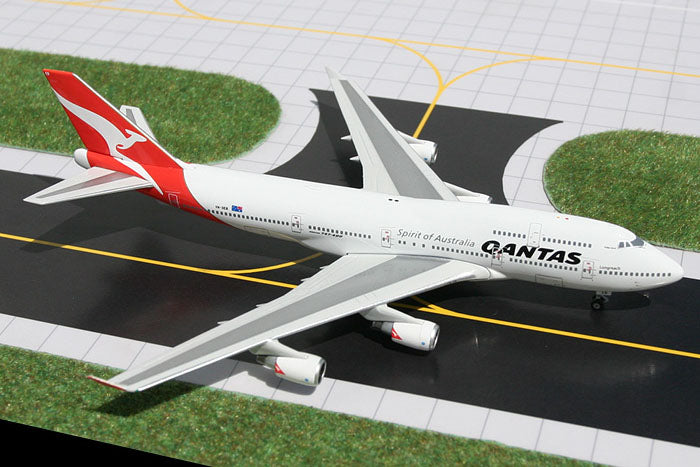 QANTAS Boeing 747-400 限定版 1:400スケール Qantas Boeing 747-400 VH-OEB GeminiJets GJQFA859 Scale 1:400