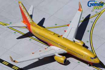 Southwest Boeing 737-700 N714CB Classic GeminiJets GJSWA1962 Scale 1:400