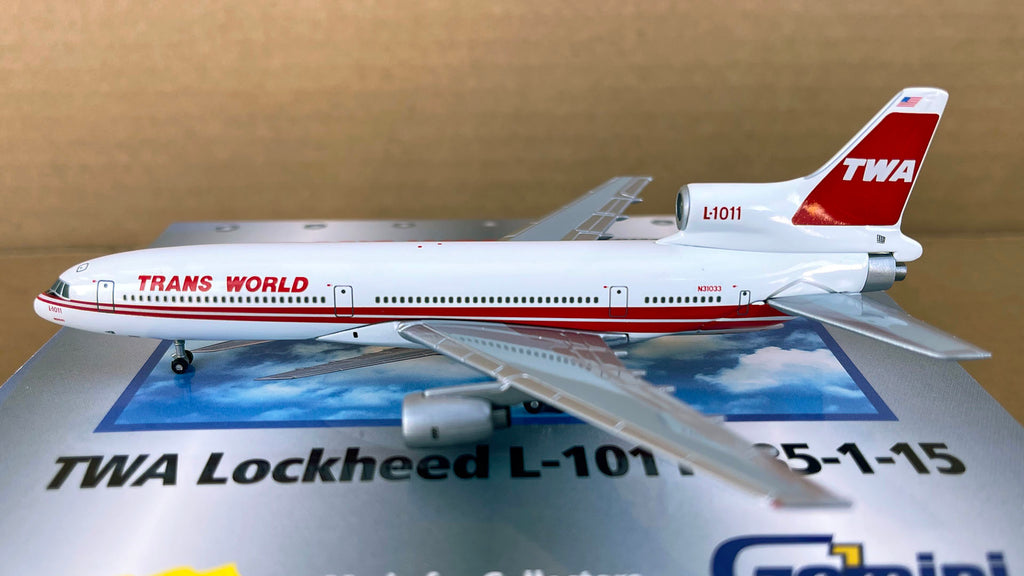 TWA Lockheed L-1011-200 N31033 GeminiJets GJTWA042 Scale 1:400