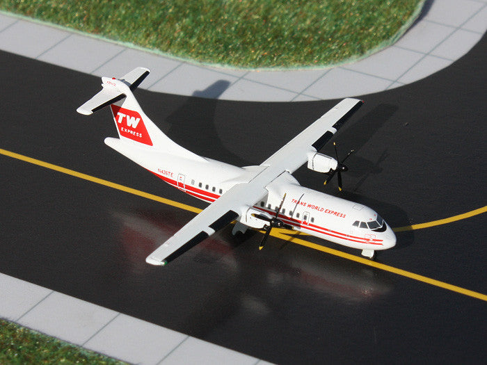 TWA Express ATR 42-300 N426TE GeminiJets GJTWA1089 Scale 1:400