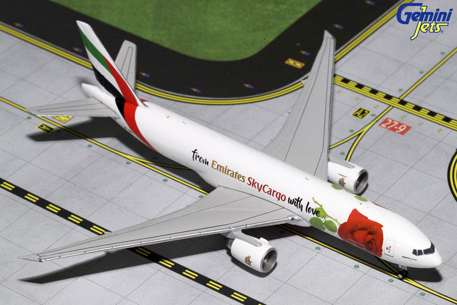 Emirates Sky Cargo Boeing 777F A6-EFL With Love GeminiJets GJUAE1662 Scale 1:400