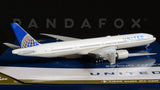 United Boeing 777-300ER N58031 GeminiJets GJUAL1605 Scale 1:400