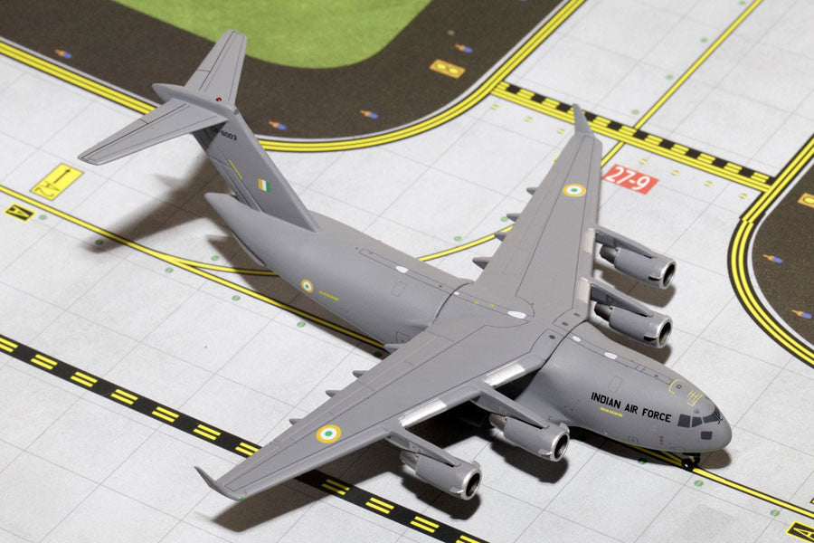 Indian Air Force Boeing C-17 CB-8003 GeminiJets GMINF065 Scale 1:400