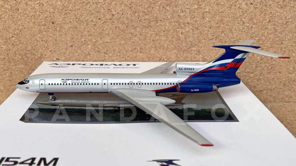 Aeroflot Tupolev Tu-154 RA-85663 JC Wings JC2AFL011 Scale 1:200