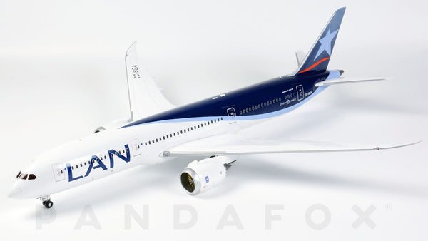 LAN Boeing 787-9 CC-BGA JC Wings JC2LAN228 XX2228 Scale 1:200