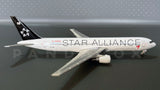 Asiana Airlines Boeing 767-300 HL7516 Star Alliance 10 Years JC Wings JC4103 Scale 1:400