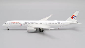 China Eastern Airbus A350-900 Flaps Down B-323H 1st A350 Delivered From China JC Wings JC4CES982A XX4982A Scale 1:400