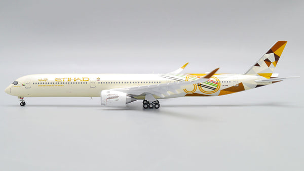 エディハド航空　jcwings A350-1000 50周年記念 1/200 JC4ETD496A_1_grande.jpg?v=