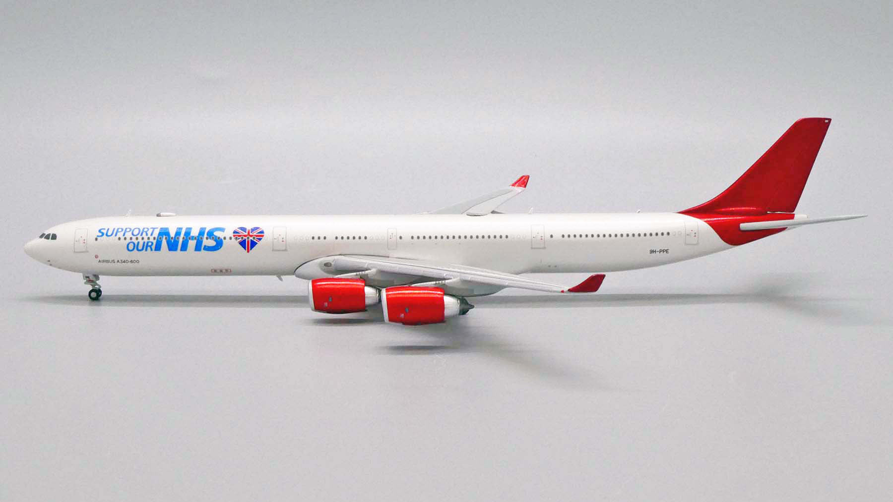 Amazon | TANG DYNASTY 1/400 16cm エアアジア AIR ASIA