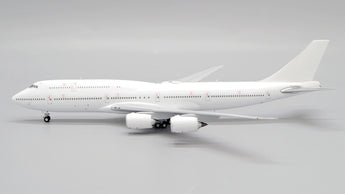 Blank/White Boeing 747-8 BBJ JC Wings JC4WHT2041 BK2041 Scale 1:400
