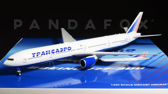 Transaero Boeing 777-300 EI-UNM JC Wings LH2TSO049 LH2049 Scale 1:200