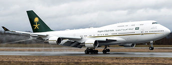 Saudi Royal Flight Boeing 747-400 Flaps Down HZ-HM1 JC Wings LH4SVA287A LH4287A Scale 1:400