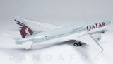 Qatar Airways Boeing 777-200LR A7-BBF Phoenix PH2QTR217 Scale 1:200