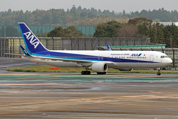 ANA 767-300ER 全日空 JA627A phoenix ANA Boeing 767-300ER JA622A Phoenix PH4ANA2316 04472 Scale 1
