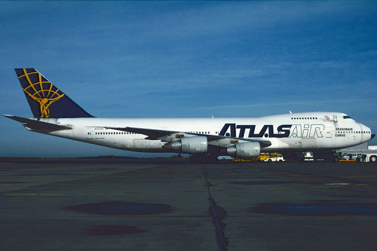 Atlas Air (Dragonair Cargo) Boeing 747-200F N507MC Phoenix PH4GTI2275 04443 Scale 1:400
