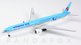 Korean Air Boeing 777-300ER HL8008 50 Years of Excellence Phoenix PH4KAL1889 Scale 1:400