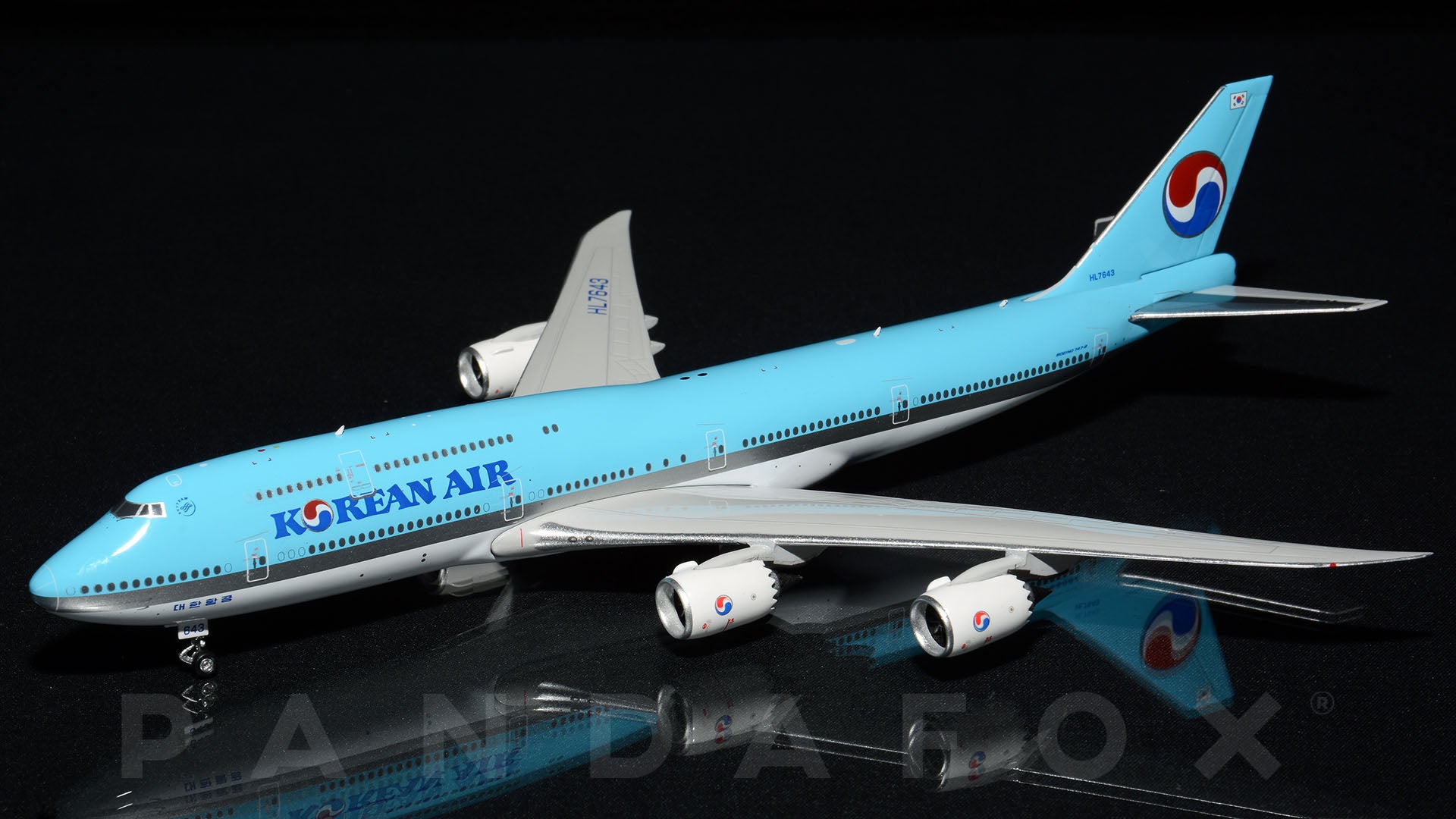 korean_air_boeing_747-
