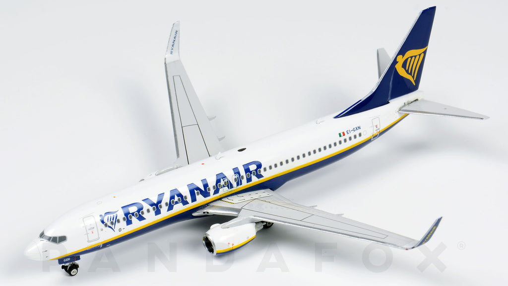 Ryanair Boeing 737-800 EI-GXN Phoenix PH4RYR1920 Scale 1:400