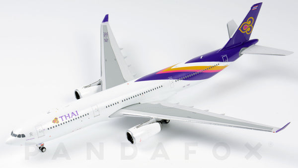 TransAsia Airbus A330-300 モデル 1/130 IF333TS0124_2.jpg