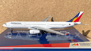 Philippine Airlines Airbus A330-300 RP-C8783 GeminiJets Scale 1:400