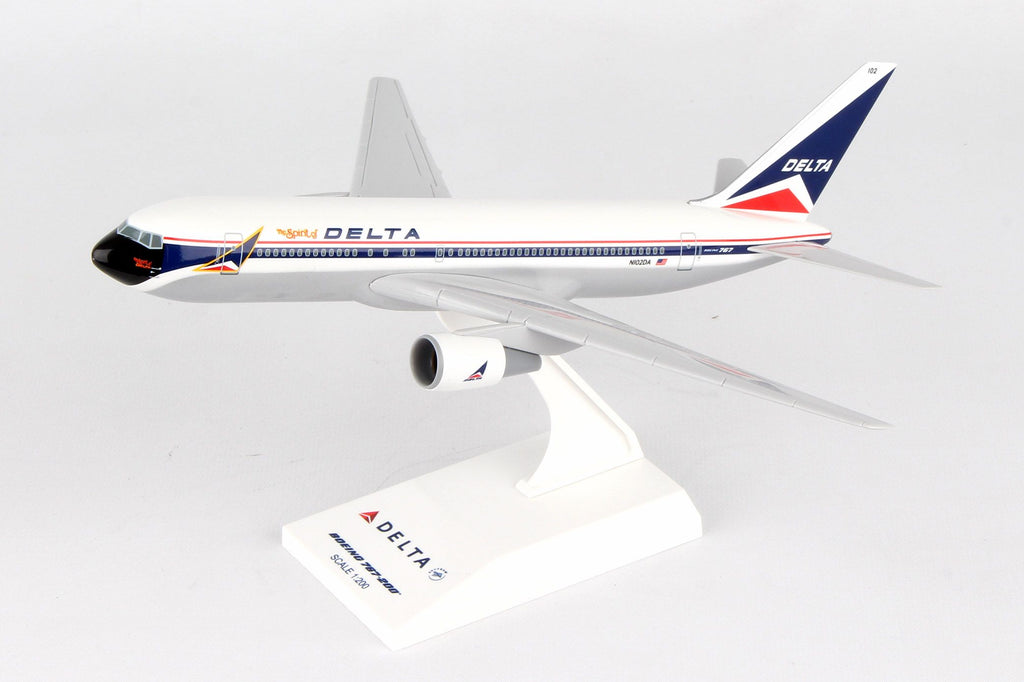 Delta Boeing 767-200 N102DA Spirit of Delta Skymarks SKR910 Scale 1:200